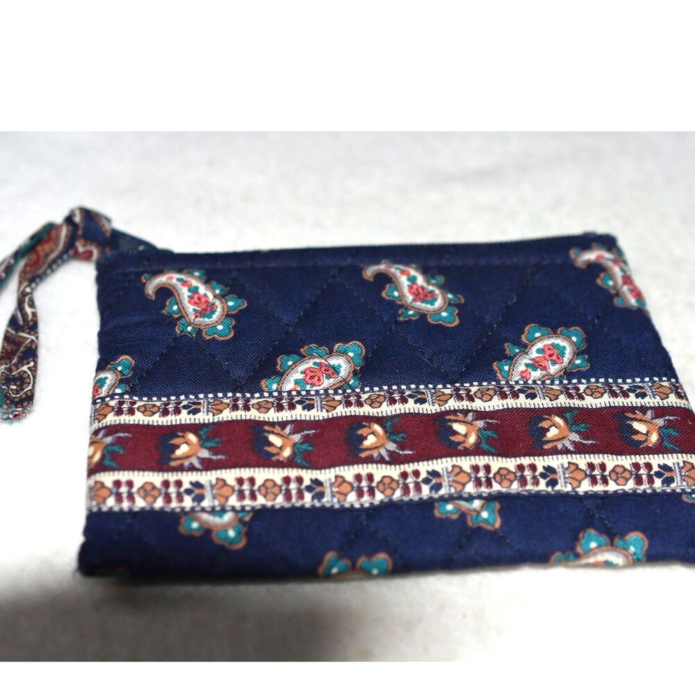Vintage Vera Bradley Navy Paisley Zip Coin/ID Trendy Fashion Y2K Wallet